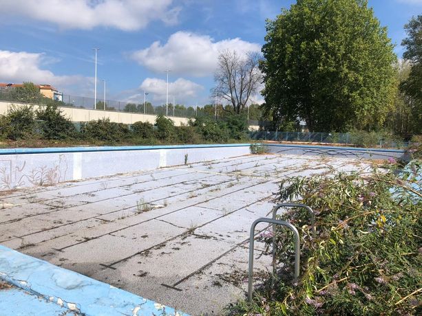 Piscine Sempione occupate: 14 sgomberi in 3 anni. E per il rilancio spuntano fondi spagnoli Piscine Sempione occupate: 14 sgomberi in 3 anni. E per il rilancio spuntano fondi spagnoli