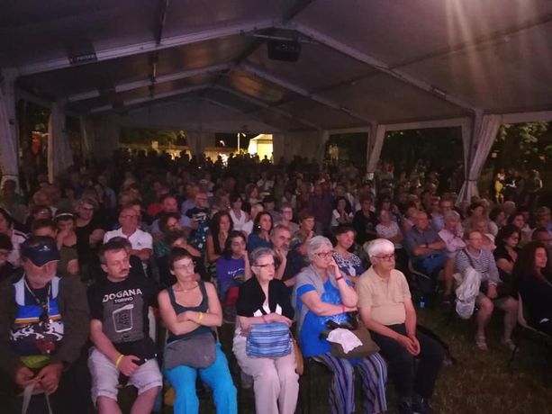 Una “Torre di libri” fa già sold out: esauriti i posti per il concerto di Samuel dei Subsonica a Torre Pellice