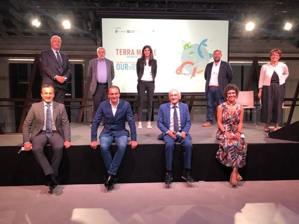 Terra Madre nel mondo per sei mesi, Petrini: “Sarà il Salone più grande della storia, ricostruiamo le comunità”