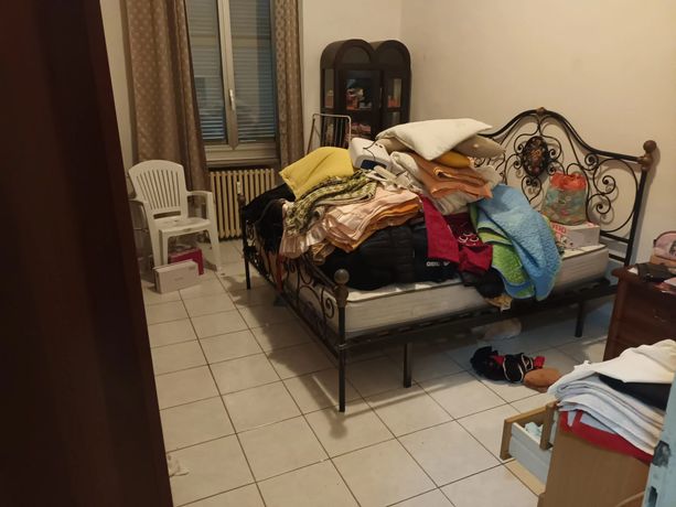 Case popolari, un'altra abitazione liberata dagli occupanti abusivi: è successo in corso Lecce 25 [FOTO]