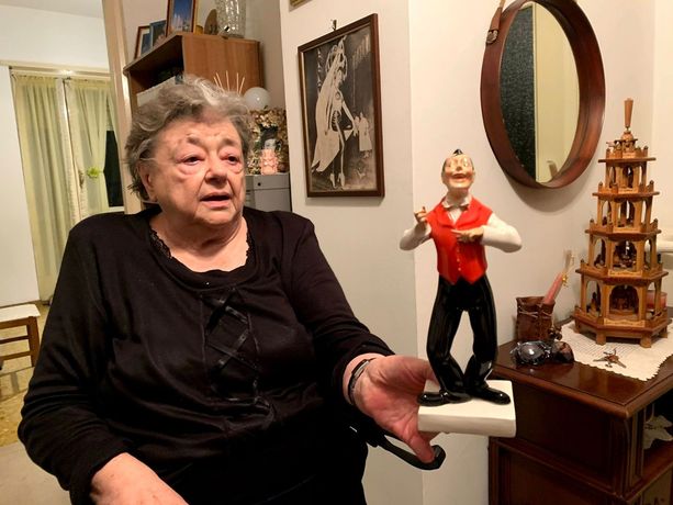 Addio all'ultima soubrette di Torino: muore a 87 anni Wilma Zavart, aveva lavorato con Macario e Dapporto