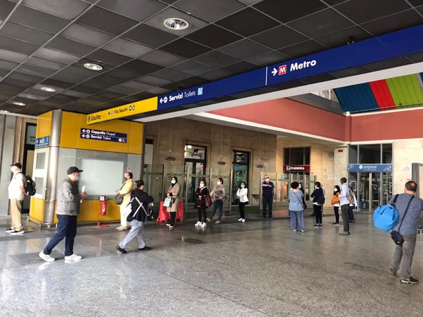 Riaperti i centri servizi clienti Gtt: qualche coda e accessi consentiti solo su prenotazione