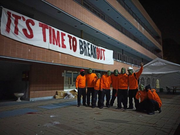 Il Collettivo Universitario Autonomo 'occupa' il Campus Einaudi: "Riapriamo gli spazi" Il Collettivo Universitario Autonomo 'occupa' il Campus Einaudi: "Riapriamo gli spazi"