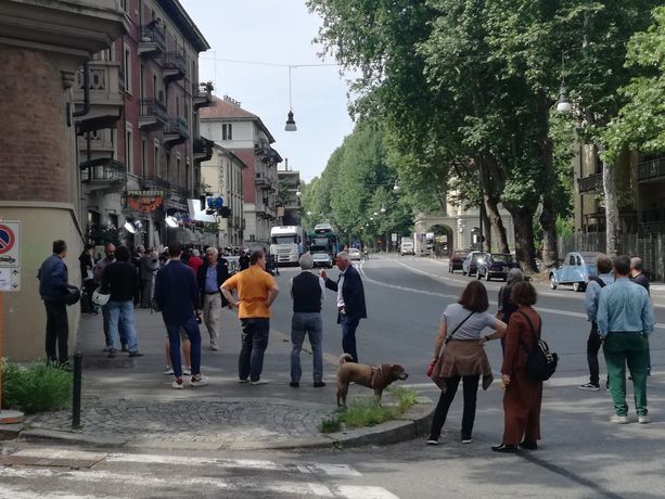 Dopo Eurovision, Torino si dà al cinema: corso Moncalieri si ferma per Scamarcio