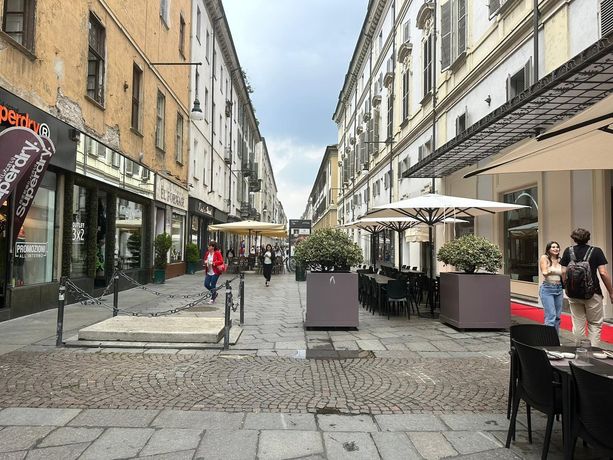 Stop anticipato all'alcol nei dehors se c'è troppo rumore. E il Comune dice no a nuovi mini-bar nelle zone della movida