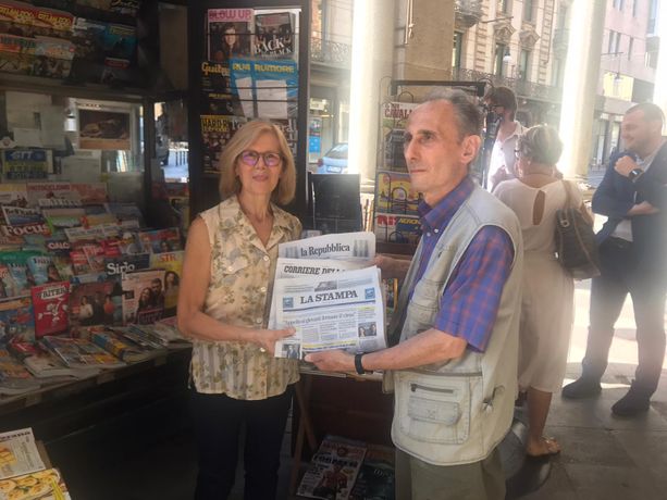 Chiude l’edicola storica di via Pietro Micca: “Disposti a venderla a 1 euro al Comune”  [FOTO e VIDEO]