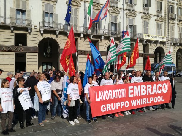 Ex Embraco, lunedì i lavoratori davanti al tribunale per la prima udienza di fallimento per Ventures: &quot;Siamo allo stremo&quot;