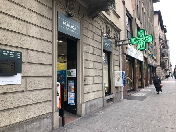 Coronavirus, il dramma delle donne vittime di violenza: la salvezza con una "parola d'ordine" in farmacia Coronavirus, il dramma delle donne vittime di violenza: la salvezza con una "parola d'ordine" in farmacia