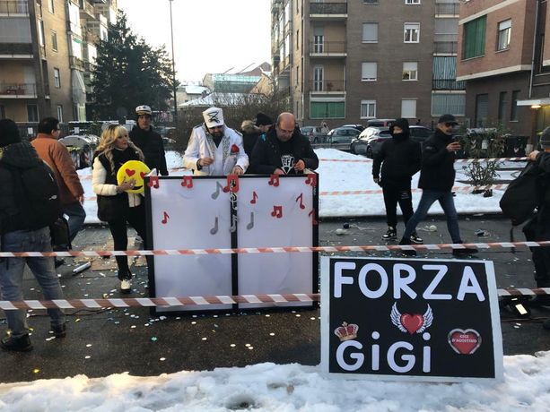 La festa dopo il sorriso più bello: Mirafiori si è ritrovata anche quest'anno per fare gli auguri a Gigi d'Agostino