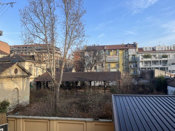 Dopo Askatasuna, anche il giardino dell'ex Asilo Occupato di via Alessandria potrebbe diventare un “bene comune”