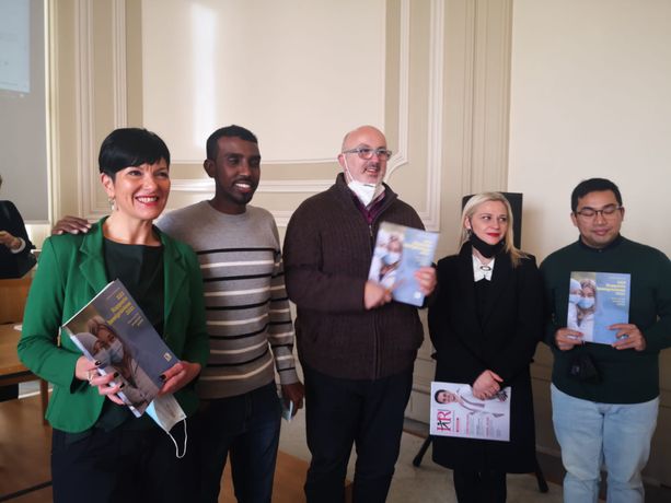 La disoccupazione post Covid allontana gli stranieri del Piemonte: "I romeni tornano a casa dove c'è lavoro" La disoccupazione post Covid allontana gli stranieri del Piemonte: "I romeni tornano a casa dove c'è lavoro"