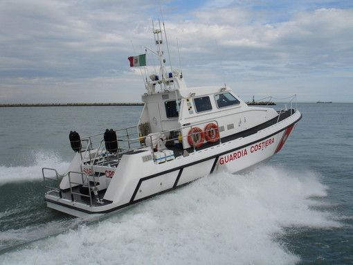 Andora, Capitaneria di Savona e Imperia impegnate nelle ricerche di un 59enne torinese disperso in mare Andora, Capitaneria di Savona e Imperia impegnate nelle ricerche di un 59enne torinese disperso in mare