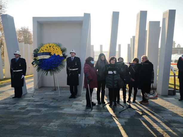 Strage Thyssen, le famiglie a Meloni: "Dopo 15 anni vogliamo risposte. Gli assassini hanno dato abbracci a noi negati" [FOTO]