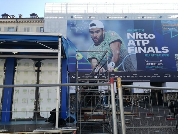 ATP Finals, è conto alla rovescia: piazza San Carlo &quot;monta&quot; il villaggio e Torino si affida a Federico Buffa [FOTO e VIDEO]