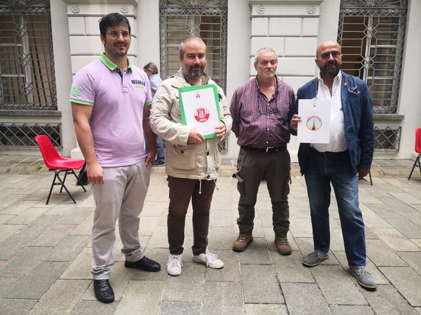 Comunali, PC e Città Futura con Di Cristina primi a presentare la lista con presidio dalla notte [FOTO]