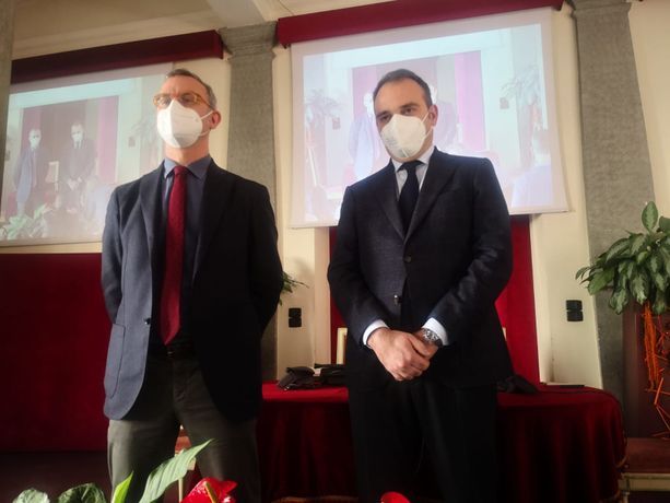 Figli coppie gay, a Torino stop alla registrazione anagrafica: &quot;È contro la legge&quot; [VIDEO]