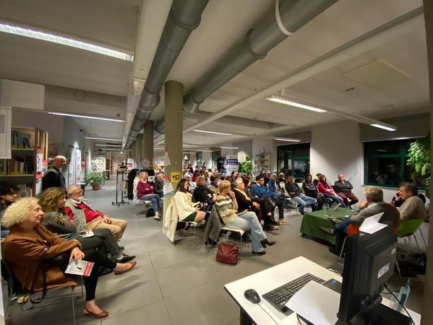 Salone Off, al via la 21esima edizione: tra gli ospiti Concita De Gregorio, Luca Mercalli, Paolo Nori Salone Off, al via la 21esima edizione: tra gli ospiti Concita De Gregorio, Luca Mercalli, Paolo Nori