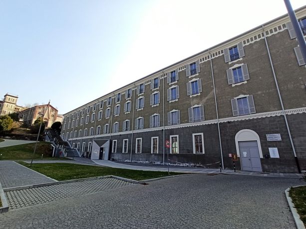 Sarà ospitato in una rsa di Lanzo il prof di Filosofia del Gobetti "adottato" in ospedale a Vicenza dai suoi ex allievi Sarà ospitato in una rsa di Lanzo il prof di Filosofia del Gobetti "adottato" in ospedale a Vicenza dai suoi ex allievi