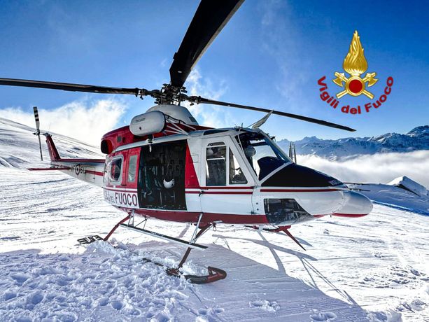 Valanga sul monte Jafferau a Bardonecchia: si cercano eventuali feriti Valanga sul monte Jafferau a Bardonecchia: si cercano eventuali feriti