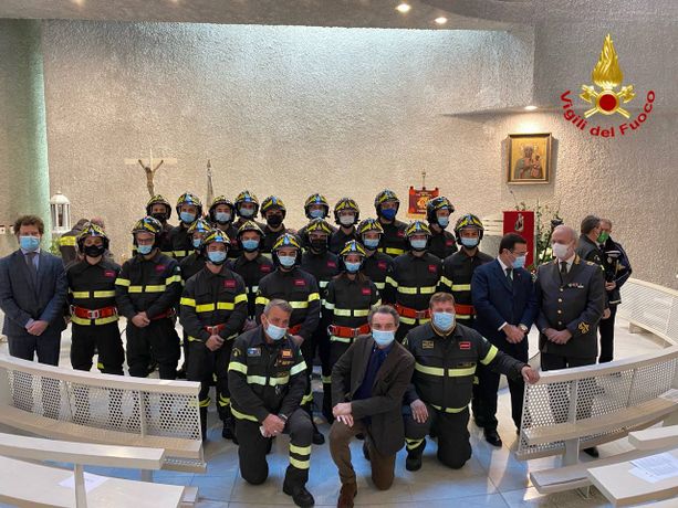 FOTO. Vigili del fuoco, gli angeli con l'elmetto: nel 2021 oltre 6.500 interventi nel Varesotto FOTO. Vigili del fuoco, gli angeli con l'elmetto: nel 2021 oltre 6.500 interventi nel Varesotto