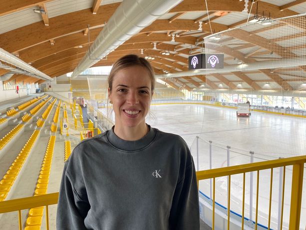 VIDEO. Carolina Kostner all'Acinque Ice Arena: «Forza Mastini, stasera dateci dentro. Serve anche un po' di gioia per essere arrivati fin qui...»