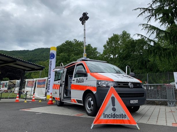 Frontale in Canton Ticino: in gravi condizioni una ragazza di 22 anni residente in provincia di Varese Frontale in Canton Ticino: in gravi condizioni una ragazza di 22 anni residente in provincia di Varese