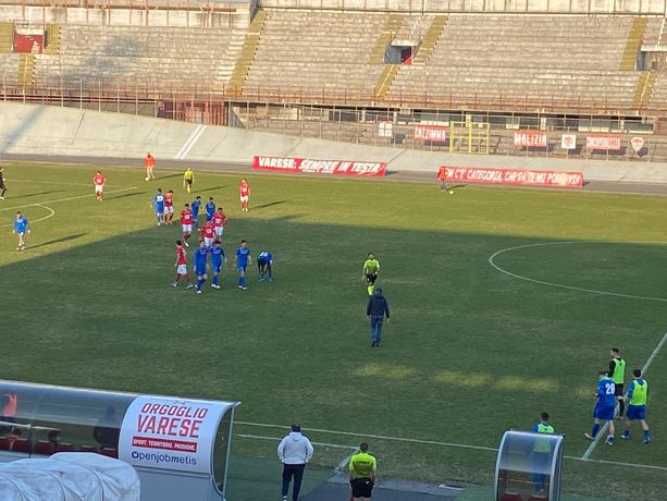 Il Varese si deve accontentare di un punticino: 0-0 contro il Fossano Il Varese si deve accontentare di un punticino: 0-0 contro il Fossano