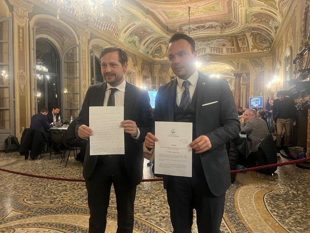 VIDEO - Tentato omicidio a Varese: è bagarre sicurezza in Consiglio Comunale VIDEO - Tentato omicidio a Varese: è bagarre sicurezza in Consiglio Comunale