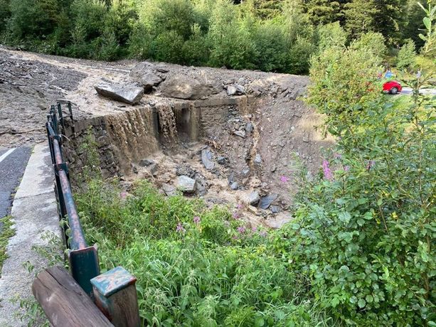 Travolti da una frana in Valmalenco, distrutta una famiglia della provincia di Varese