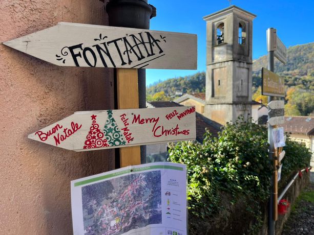 FOTO E VIDEO. Domani e domenica si accendono le Luci alla Rasa. «Nel borgo 110 bancarelle, prodotti artigianali e tanta passione» FOTO E VIDEO. Domani e domenica si accendono le Luci alla Rasa. «Nel borgo 110 bancarelle, prodotti artigianali e tanta passione»