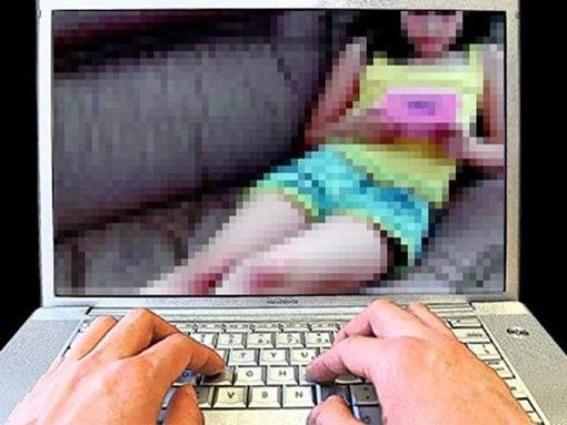 Tre arresti e 24 indagati grazie all’operazione ‘Lucignolo’ contro la pedopornografia Tre arresti e 24 indagati grazie all’operazione ‘Lucignolo’ contro la pedopornografia