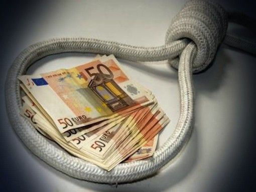 Usura in aumento per oltre un imprenditore su quattro tra le aziende del terziario di mercato