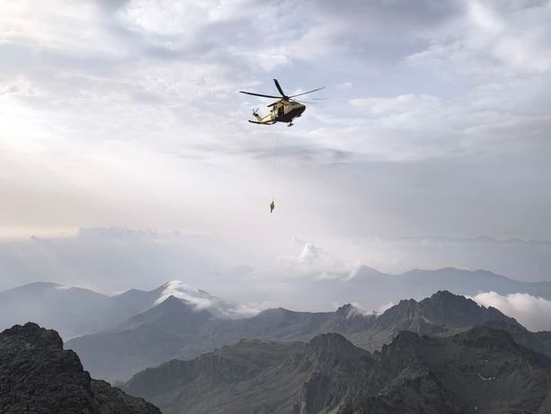 Capocordata accusa un malore sul Monviso: il soccorso alpino mette in salvo 4 alpinisti Capocordata accusa un malore sul Monviso: il soccorso alpino mette in salvo 4 alpinisti