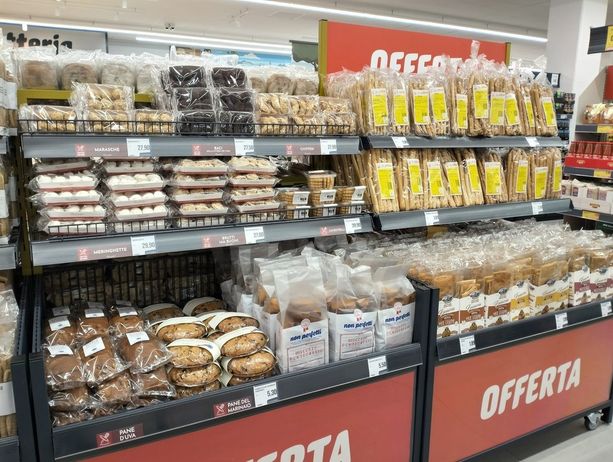 Soltanto il 39.2% degli imperiesi raggiunge in meno di 15 minuti a piedi dalla propria abitazione un punto vendita alimentare Soltanto il 39.2% degli imperiesi raggiunge in meno di 15 minuti a piedi dalla propria abitazione un punto vendita alimentare