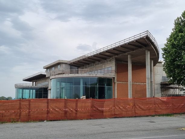 M5S: “Sì al commerciale nel ‘Pipistrello’ di Pinerolo, ma con un limite percentuale e con impegni precisi”