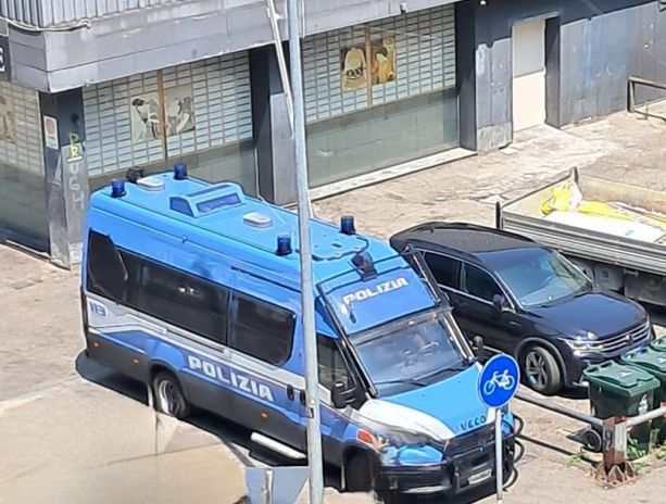 Controlli notturni (e telecamere) contro lo spaccio in via Nizza Controlli notturni (e telecamere) contro lo spaccio in via Nizza