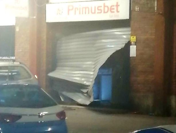 Spaccata in via Chiesa della Salute: ladri scatenati, non c’è pace per i commercianti di Borgo Vittoria