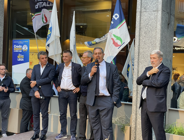 Elezioni, la festa del centrodestra: “Una coalizione unita”