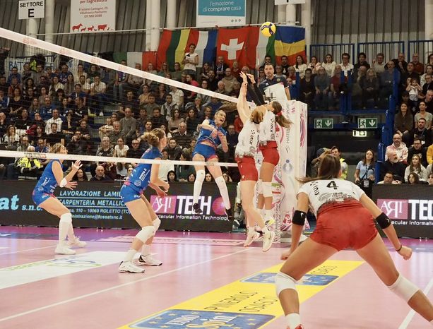 Volley A1/F: la Wash4green Pinerolo demolisce Busto in rimonta