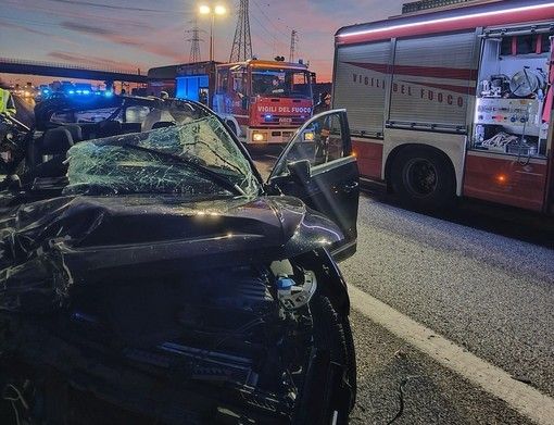 Schianto mortale sulla A4: ragazzo di vent'anni torinese perde la vita