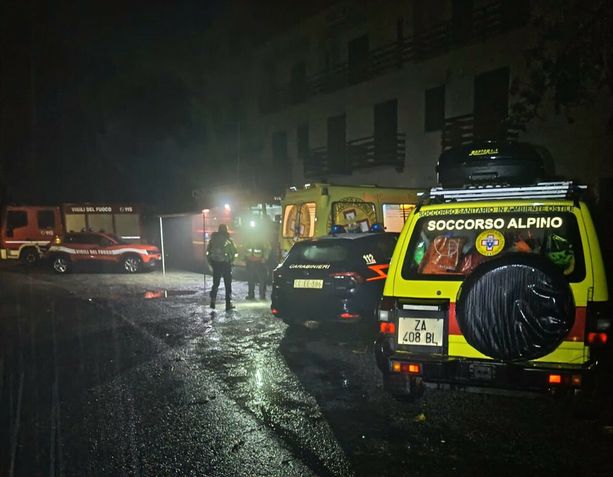 Sassello, ritrovato l'uomo disperso nei giorni scorsi in una zona impervia; è  in codice rosso ma cosciente