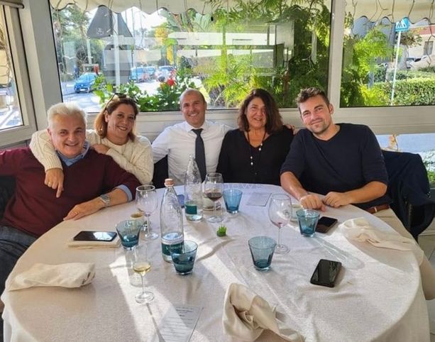 Tra un pranzo e una cena a Sanremo si muovono le prime pedine sulla scacchiera delle amministrative 2024 Tra un pranzo e una cena a Sanremo si muovono le prime pedine sulla scacchiera delle amministrative 2024