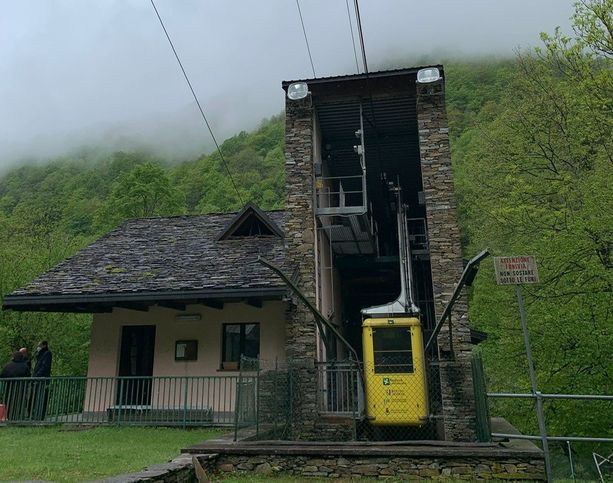 Funivia di Monteviasco: l'accusa chiede nove condanne per la morte di Silvano Dellea Funivia di Monteviasco: l'accusa chiede nove condanne per la morte di Silvano Dellea