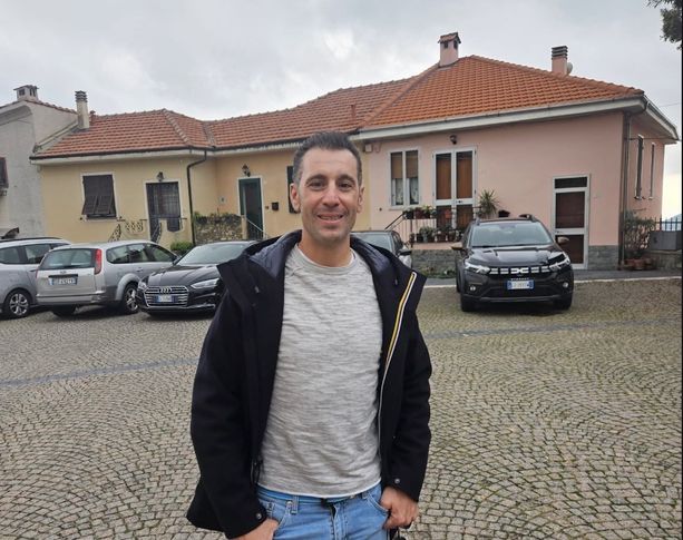 Magliolo, un campione in visita: Vincenzo Nibali ospite del sindaco Lanfranco Magliolo, un campione in visita: Vincenzo Nibali ospite del sindaco Lanfranco