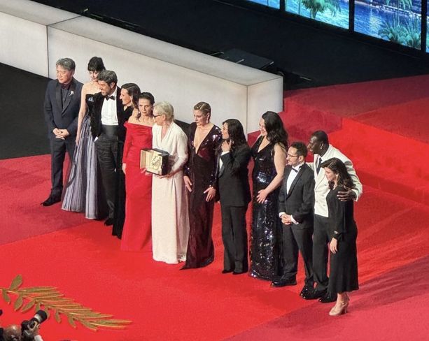 Tutte le immagini dell'inaugurazione della 77ª edizione del Festival di Cannes (FOTOGALLERY)