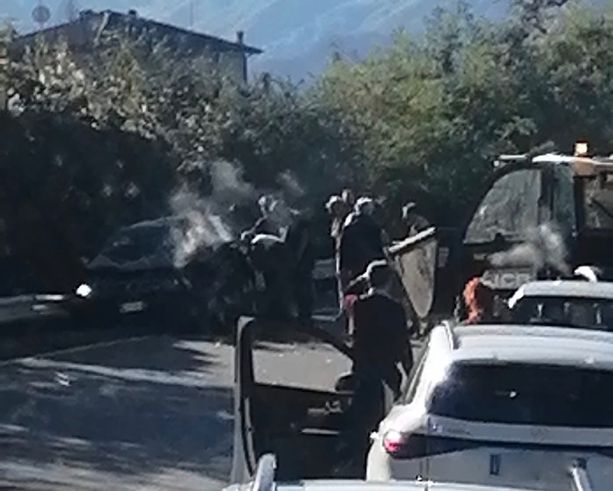Due incidenti alle porte di Cuneo: traffico in tilt a Madonna dell'Olmo e sul viadotto Soleri Due incidenti alle porte di Cuneo: traffico in tilt a Madonna dell'Olmo e sul viadotto Soleri