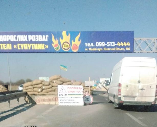 Un pinerolese a Leopoli: tra bombardamenti e profughi in fuga Un pinerolese a Leopoli: tra bombardamenti e profughi in fuga