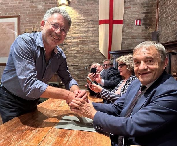 La Fondazione Radici cambia presidente e presenta il volume sui mesi della pandemia tra Langhe, Roero e Monferrato La Fondazione Radici cambia presidente e presenta il volume sui mesi della pandemia tra Langhe, Roero e Monferrato