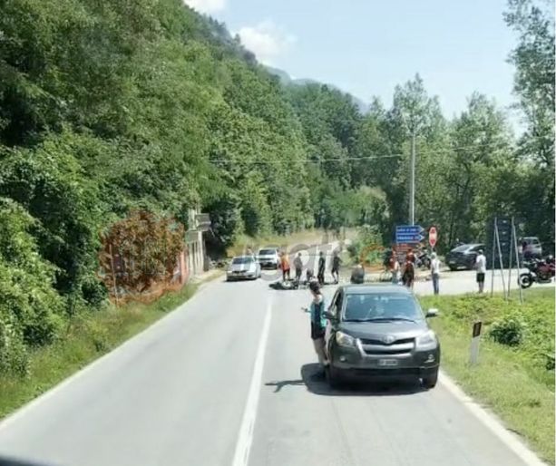 Auto contro moto al bivio per Sant'Anna sulla SS 21: deceduto il centauro Auto contro moto al bivio per Sant'Anna sulla SS 21: deceduto il centauro