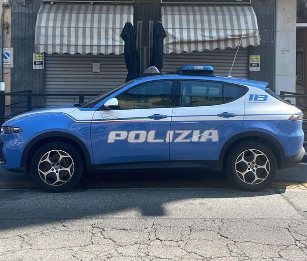 Aggredisce un poliziotto durante una rissa: chiuso un locale a Madonna di Campagna Aggredisce un poliziotto durante una rissa: chiuso un locale a Madonna di Campagna